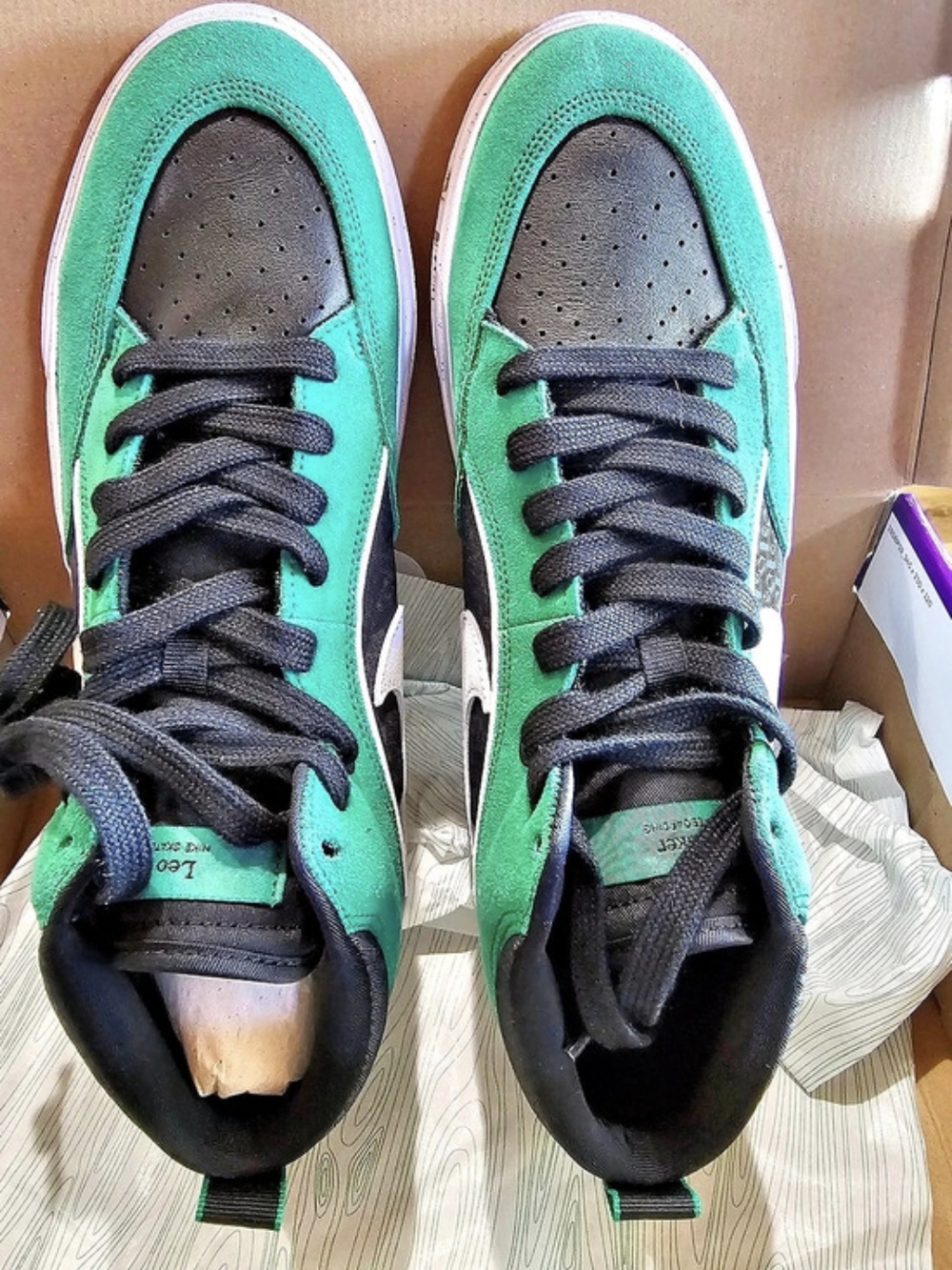 Nike SB React Leo Sneakers Green & Black Men's US 12